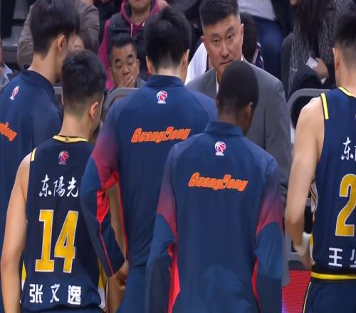 隨著(zhù)廣東+北京皆險勝，天津獲首勝，CBA最新積分榜：全敗僅剩1隊