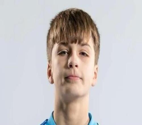 諾丁漢森林青訓門(mén)將特拉維斯被火車(chē)撞擊后身亡，年僅14歲