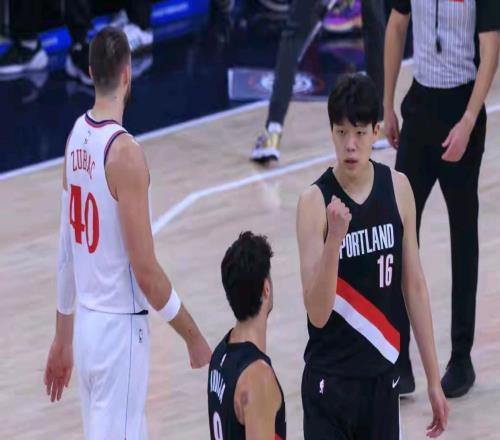 NBA開(kāi)拓者客場(chǎng)107114不敵快船楊瀚森替補(bǔ)4分20秒得2分1籃板