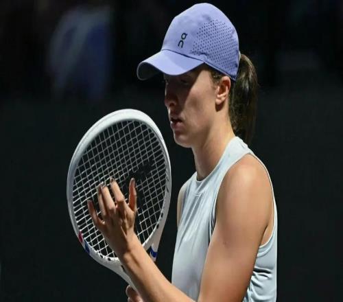 斯瓦泰克輸生死戰(zhàn)出局成最悲情姑娘，壓力娃被稱是最開心輸球女郎