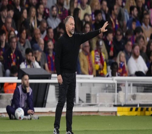 德天空：盡管有其他報道，但弗里克無(wú)意離開(kāi)巴薩