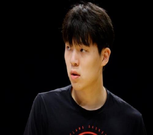 楊瀚森再被下放發(fā)展聯(lián)盟專職翻譯進(jìn)開拓者教練組系誤傳