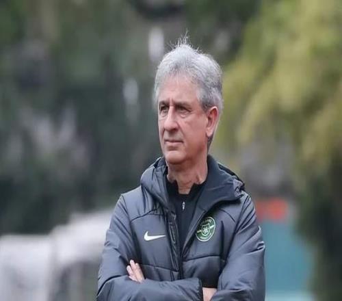 競聘國足主帥不敵邵佳一：喬迪接近執(zhí)教中超云南玉昆！