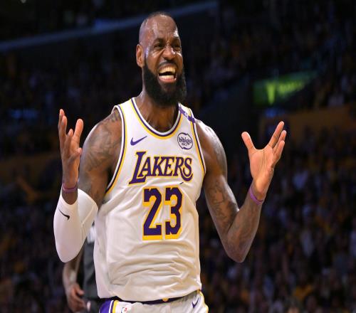 NBA官方預(yù)熱：詹姆斯將迎來(lái)第23季成為史上征戰(zhàn)賽季最多的球員