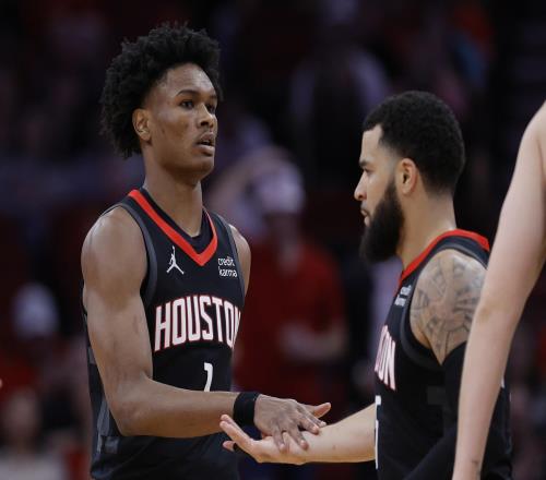 NBA新賽季來(lái)襲！美媒曬30隊(duì)最大短板：范喬丹重傷攪亂火箭隊(duì)計(jì)劃