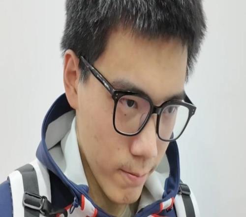 驚險拿下同省德比！廣東中鋒打出最佳一戰(zhàn)，禁區(qū)占據(jù)優(yōu)勢