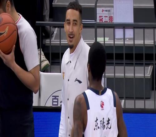 奎因傷情更新！關(guān)辛透露無(wú)大礙，杜鋒賽后喊話全隊(duì)，重點(diǎn)敲打2人