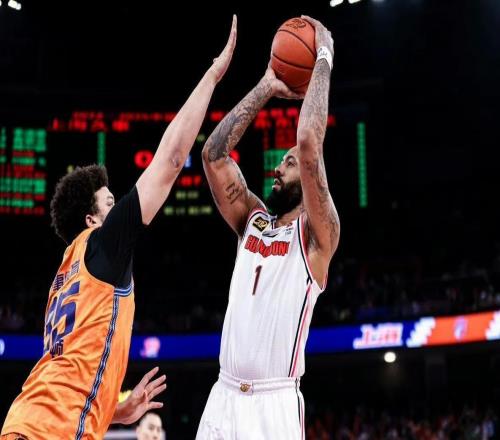 停賽即將結束！超級外援重返CBA，在廣東宏遠場(chǎng)均267