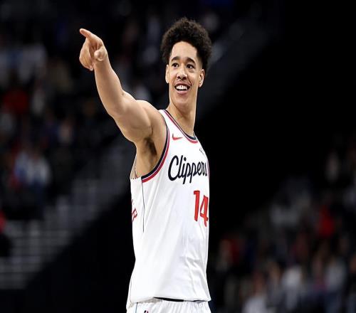 拿到大量出場(chǎng)時(shí)間后立刻有所發(fā)揮，快船會(huì)給內(nèi)線新秀多些機(jī)會(huì)嗎