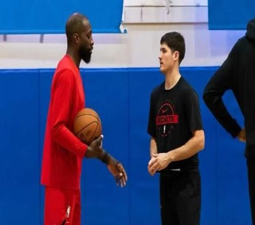 連續(xù)6場15+火箭隊(duì)鋒線打出巔峰狀態(tài)，化身小杜蘭特豐富第二戰(zhàn)術(shù)