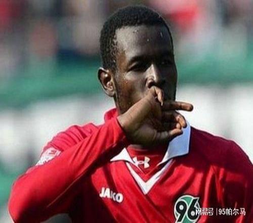 9分鐘帽子戲法的天才，加盟曼聯(lián)進(jìn)1球，新生回英超變豪門(mén)殺手