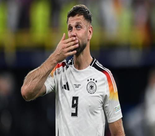 意媒：菲爾克魯格被推薦給米蘭和羅馬，但兩家俱樂部興趣不大