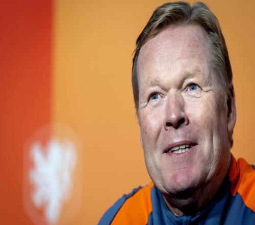 科曼：德利赫特在曼聯(lián)的表現(xiàn)打動(dòng)了我，他證明了自己配得上荷蘭隊(duì)征召