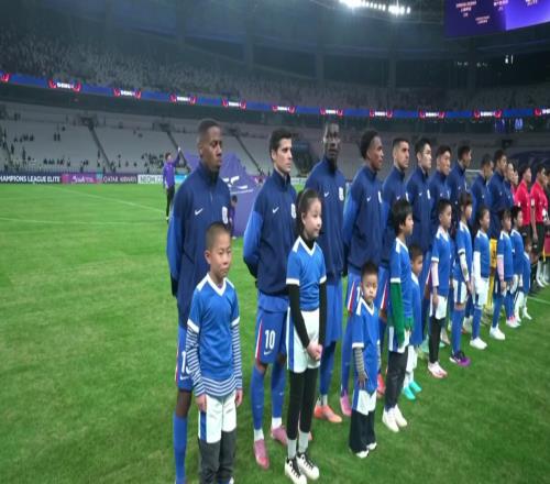 半場(chǎng)02！上海申花技不如人，又犯“老毛病”，暴露出后防不足