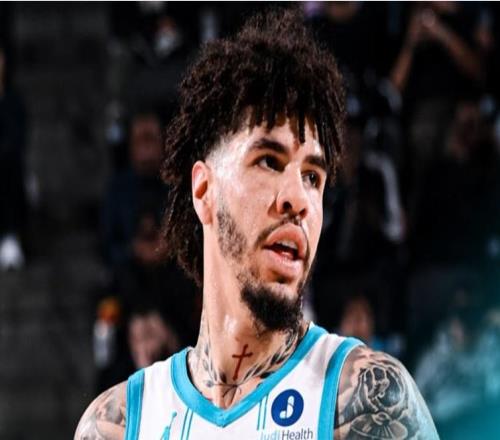 掘金主場(chǎng)不敵慘案制造機(jī)！穆雷12中7難阻慘敗，黃蜂終結(jié)交手8連敗