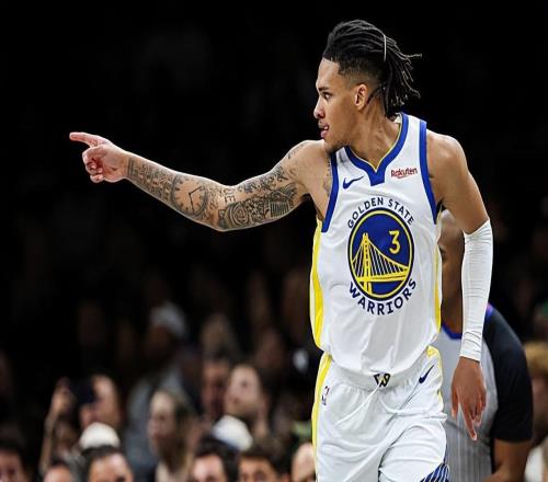 簡直是能攻善守！勇士后場新秀絕對(duì)配得上更多的出場時(shí)間