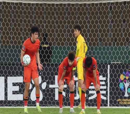 足壇悲喜夜！國(guó)足夢(mèng)碎亞洲杯決賽，利物浦被絕殺，拜仁爆冷翻車(chē)