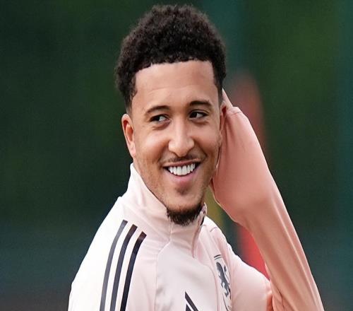 14場0球0助攻維拉不花錢都不想要曼聯(lián)血虧8500萬歐徹底打水漂