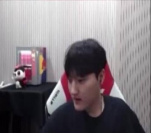 peyz：我的代表動(dòng)物角色考拉嗎考拉真的很可愛(ài)我聽(tīng)說(shuō)是睡最久的