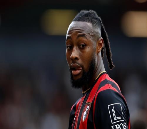 6000萬！英超當(dāng)季最火熱新人開出“轉(zhuǎn)會報價”，BIG6誰會成為贏家