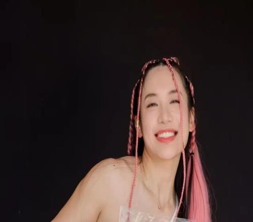 马拉松跑者跑马前后72小时：一场身体被掏空、灵魂笑出声的奇异旅行