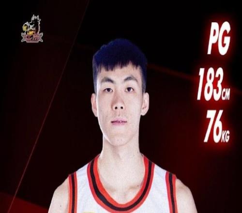 創(chuàng)紀(jì)錄！新科探花龐崢麟34分生涯新高3戰(zhàn)兩次30+率江蘇首勝