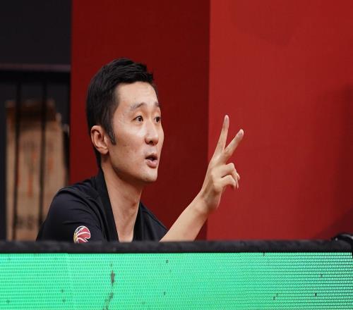 劉煒：阿不都沙拉木的頸椎被撞到&脖子不能動(dòng)，下場(chǎng)能否出戰(zhàn)還有待觀察