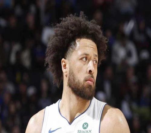 鞏固東部第一！布克傷?；钊?6分逆轉(zhuǎn)太陽狄龍6犯阿倫33分