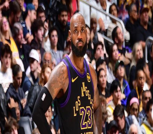 詹姆斯一戰激活多個(gè)里程碑！各種歷史第一紀錄到手！