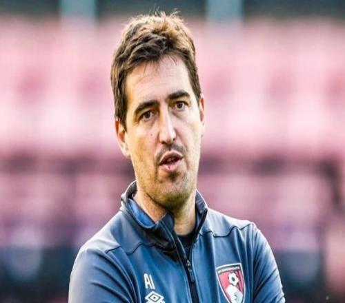 英超神奇黑馬！伯恩茅斯1個(gè)夏窗17人離隊(duì)，卻強(qiáng)勢逆襲沖到聯(lián)賽第2