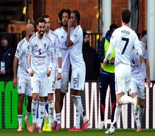 客場(chǎng)逆轉(zhuǎn)水晶宮，曼聯(lián)結(jié)束英超連續(xù)三輪不勝