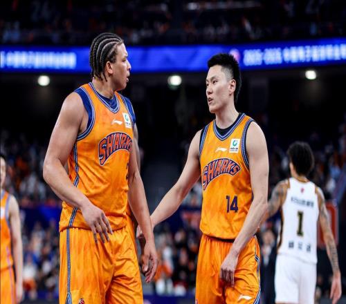 CBA前13輪排名！上海9連勝登頂，北京下滑5名，遼籃第10力壓浙江