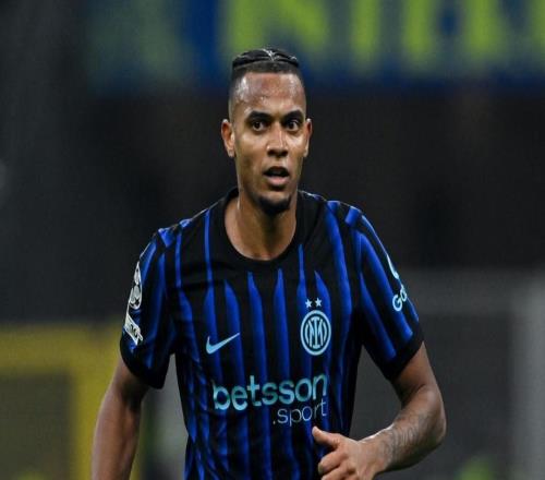 阿坎吉：比塞克非常出色，和他一起并肩作戰(zhàn)的感覺很棒