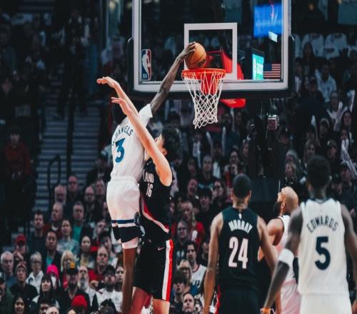 作為全村僅剩的希望：楊瀚森，為何連1項(xiàng)中鋒基本指標(biāo)也做不好