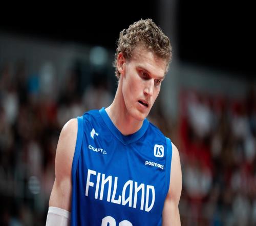 馬爾卡寧：FIBA的身體對抗更加強烈，比NBA更硬一些
