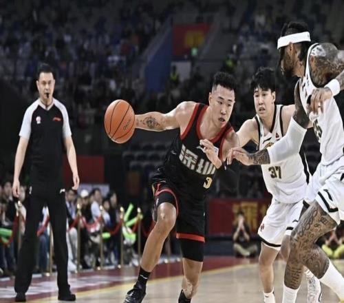 打爆遼寧隊(duì)，碾壓趙睿徐杰，CBA第一后衛(wèi)爆發(fā)，中國(guó)男籃必帶他