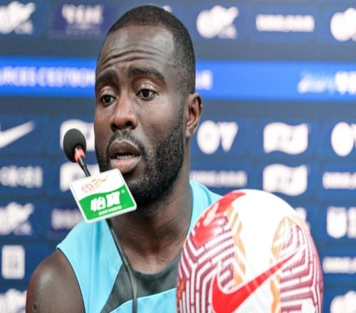 意外！阿奇姆彭剛從河南隊離開，就轉(zhuǎn)身加盟津門虎于根偉樂開花