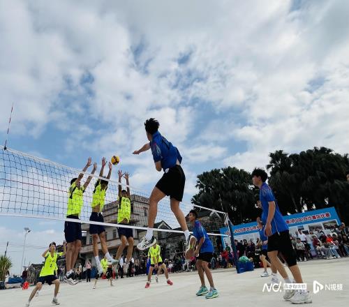 “僑VA”+美食！臺(tái)山僑鄉(xiāng)男子九人排球聯(lián)賽村級(jí)賽開賽