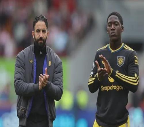 曼聯(lián)超新星要離隊！孔蒂又要買，那不勒斯想簽約