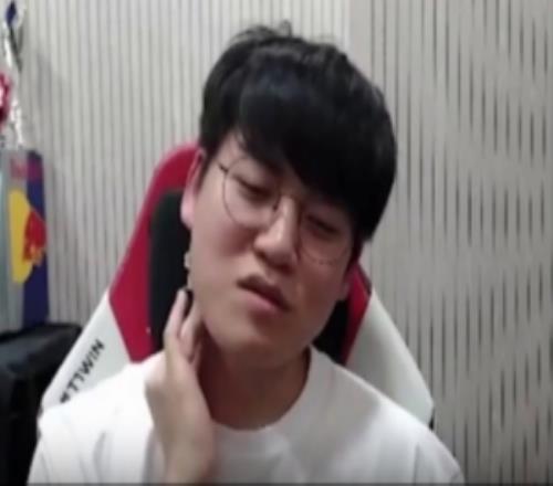 Guma：玄準哥狼母打得那么好第五局用卡密爾carry的話(huà)FMVP是他的