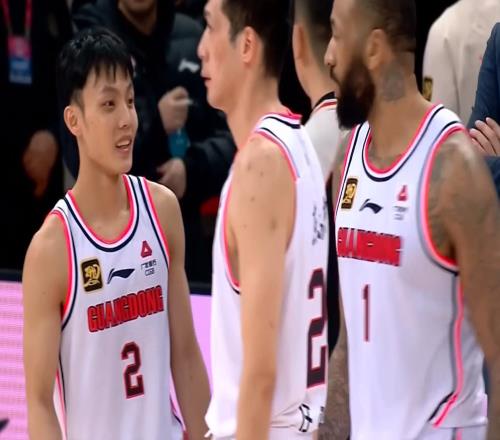 加盟廣東隊！男籃最強鋒線正式放棄NBA，保送杜鋒躺進總決賽！