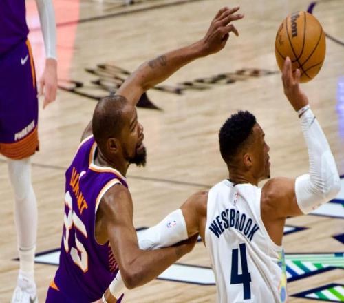 還有3天，還差23天！底薪360萬也沒了！NBA昔日超巨該退役了