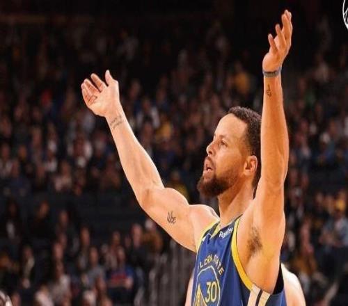 126113！庫(kù)里巴特勒合砍59分，勇士后來(lái)居上送尼克斯2連敗