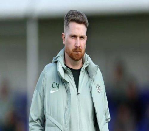 U21主帥代管切爾西，曾為曼城供職