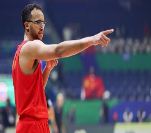 真相大白！李凱爾改國籍原因揭曉，大錘仍可代表中國男籃出戰(zhàn)