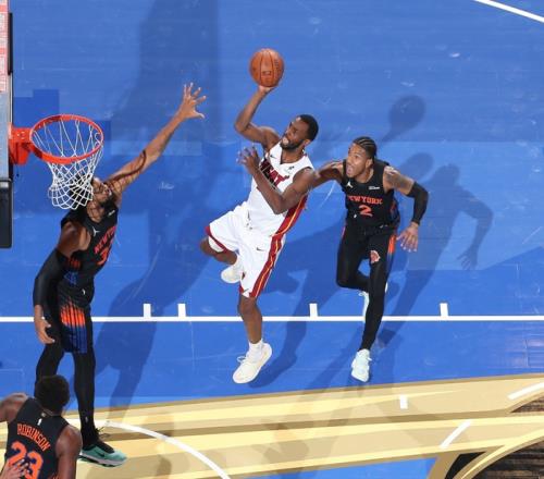 NBA杯：西部C組5隊(duì)?wèi)?zhàn)績(jī)都相同，快船湖人爭(zhēng)霸，1隊(duì)已經(jīng)出局了