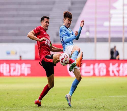 周定洋下賽季有望加盟上港，俱樂部已給他開出頂薪合約，值得期待