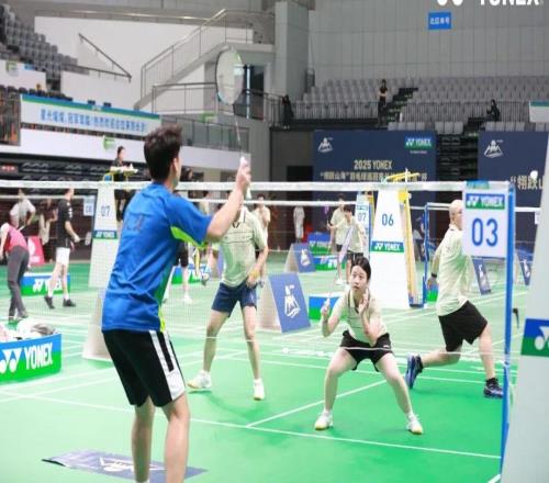 关注2025YONEX“翎跃山海”羽毛球巡回赛首站热血启幕