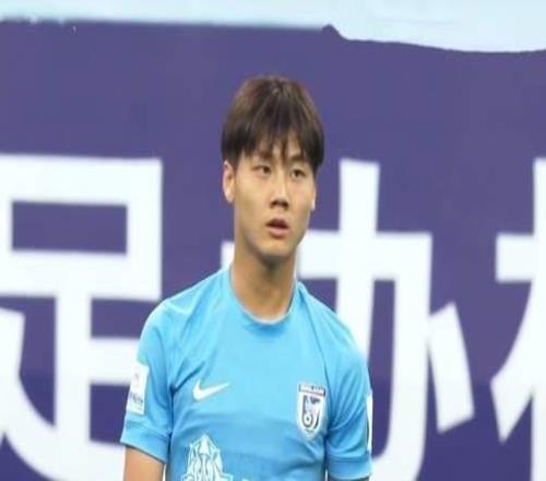 回海港參加慶典劉祝潤(rùn)暫別大連18歲后衛(wèi)U21亮眼朱鵬宇何時(shí)馳援