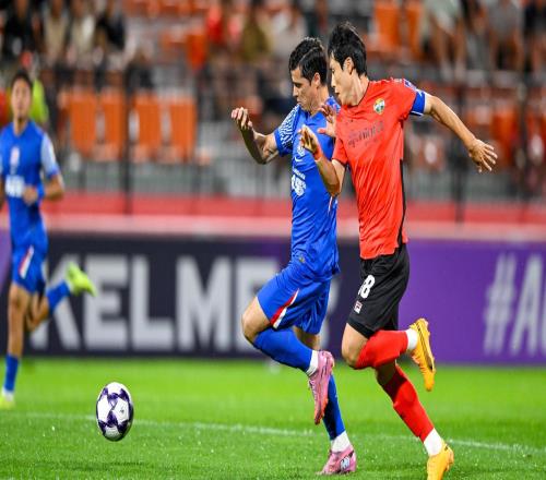 客場(chǎng)1比2不敵江原FC，上海申花亞冠首場(chǎng)遭逆轉(zhuǎn)
